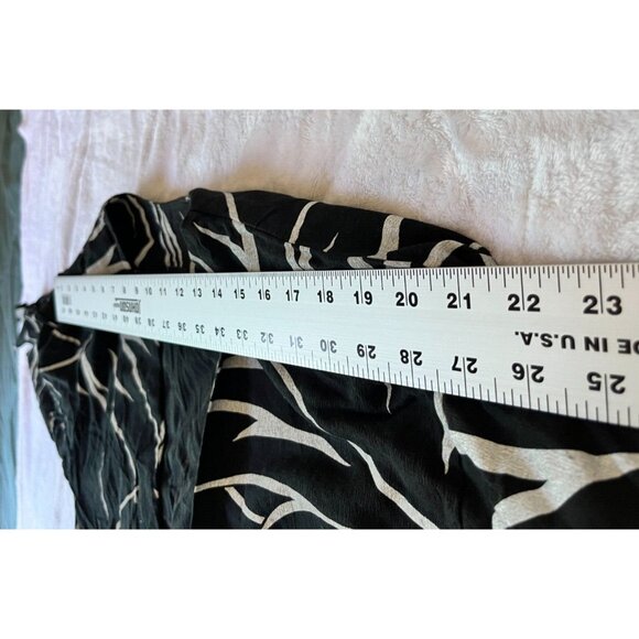 Tanya Whiteside Women's Black & White Abstract Open Front Kimono Jacket Cardigan - Picture 5 of 9